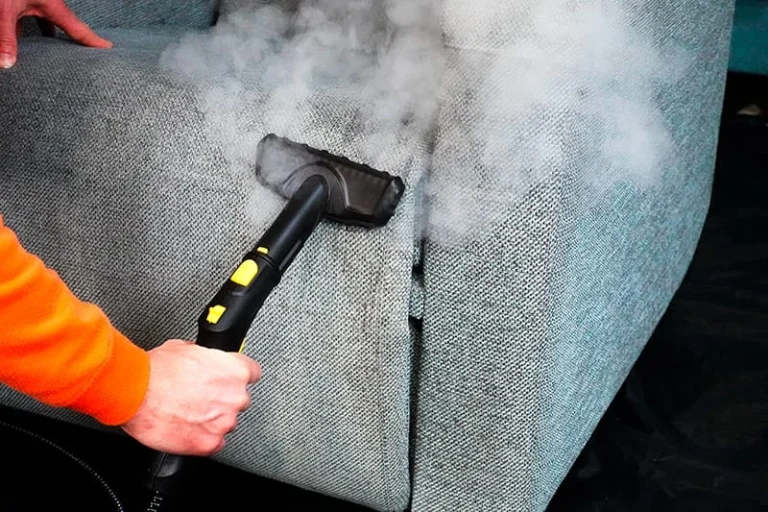 limpieza y eliminacion de bacterias y acaros de sofas en Madrid
