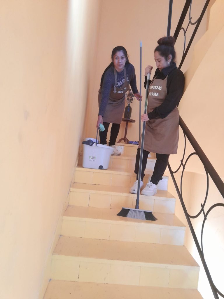 Empresa de limpieza de portales y escaleras en Madrid